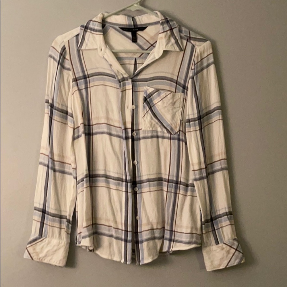 Long sleeve plaid shirt
